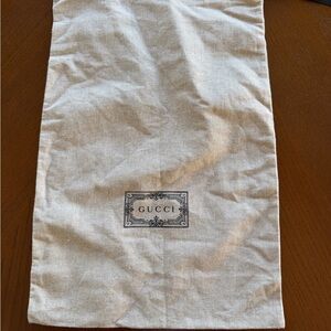 Gucci Linen Dust Cover